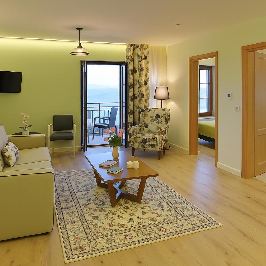 Arktos Hotel Ioannina Bagian luar foto