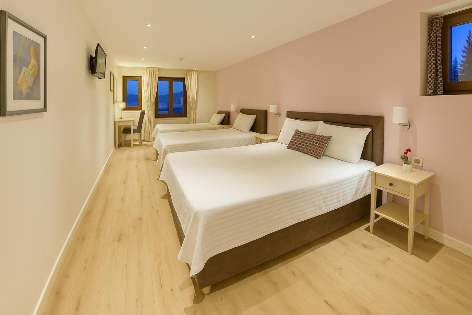 Arktos Hotel Ioannina Bagian luar foto