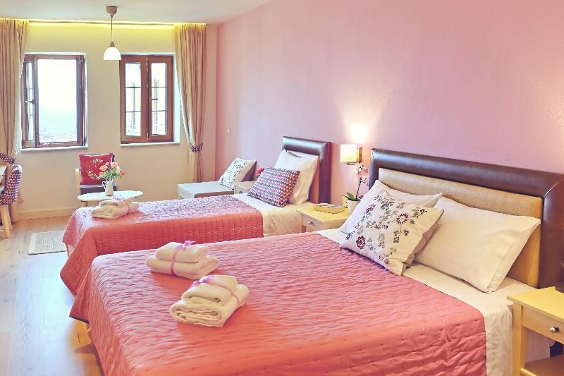 Arktos Hotel Ioannina Bagian luar foto